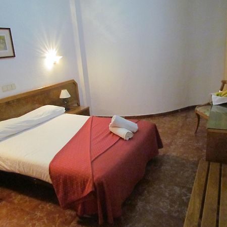מנסנרס Complejo Hotelero Saga מראה חיצוני תמונה